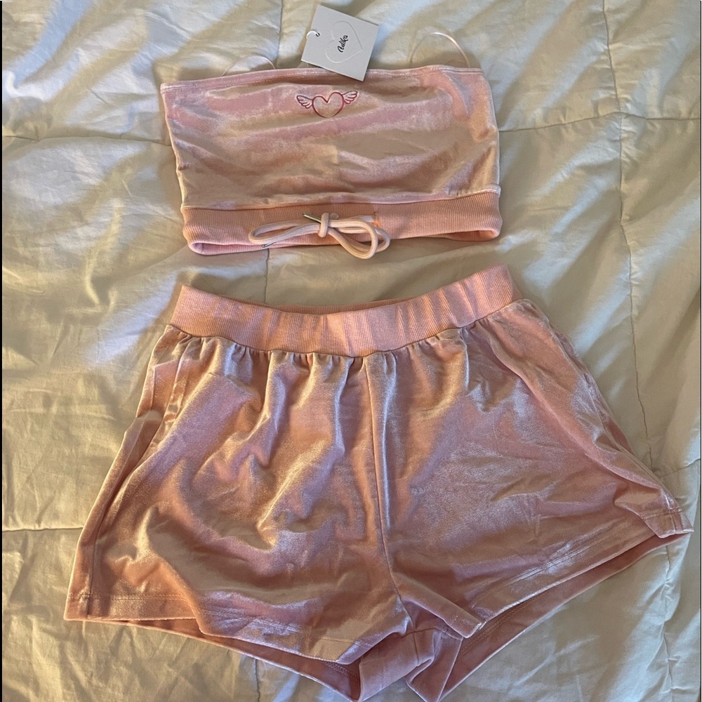 Adika Pink Set